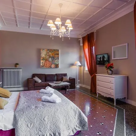 Tas Apartament Portofino